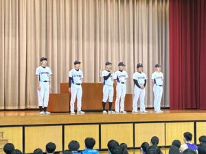 軟式野球部の決意表明です。