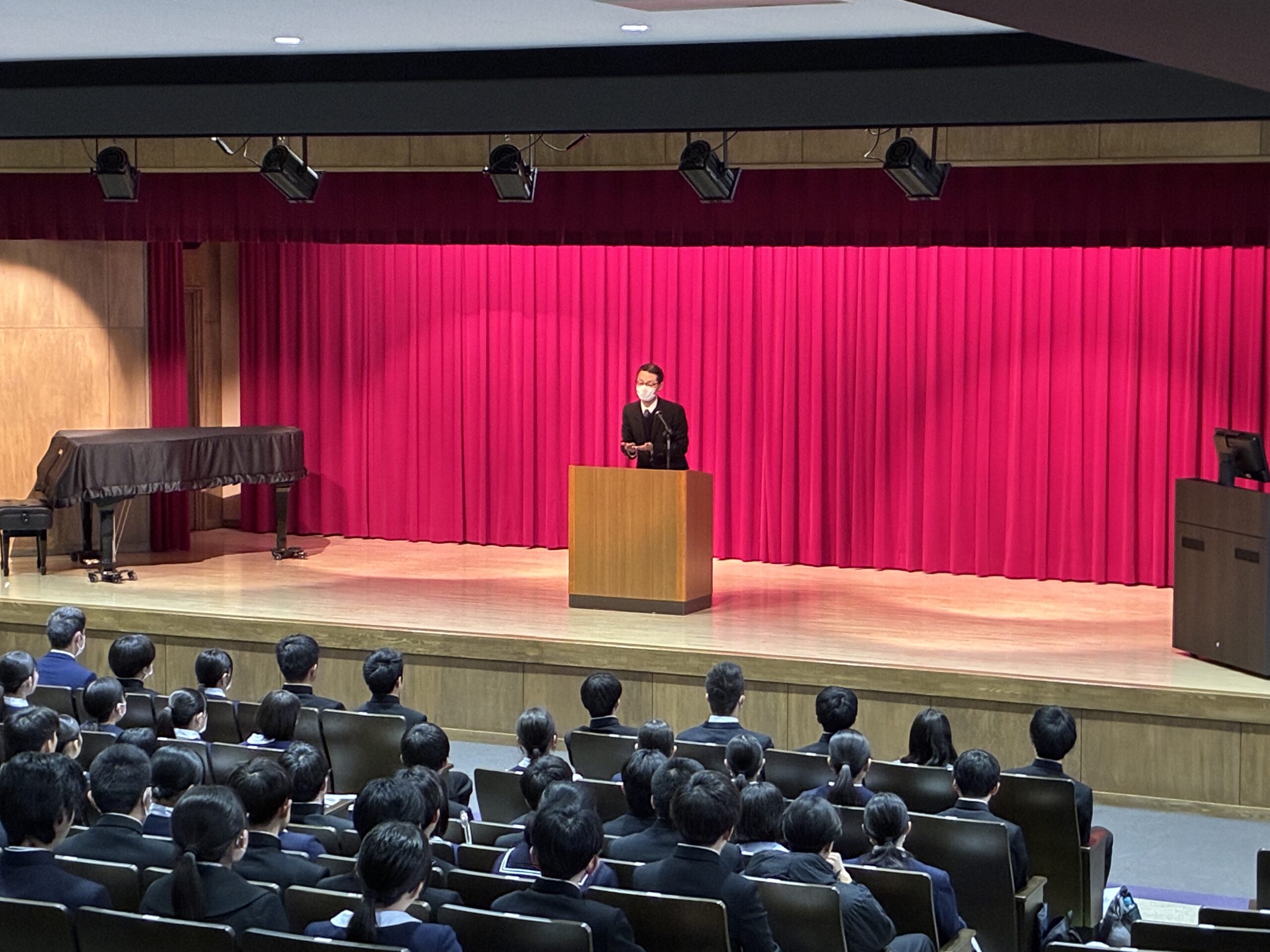 新入生進学クラスオリエンテーションを実施しました